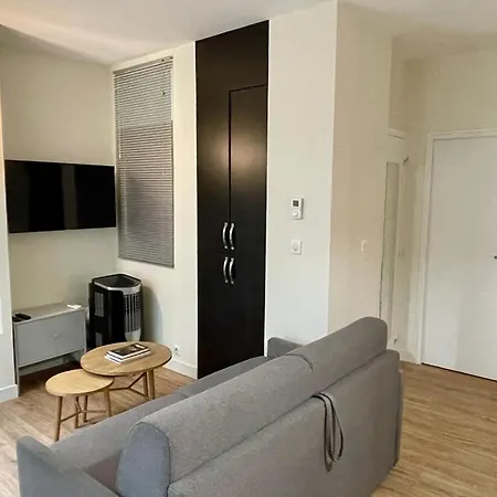 Apartment St Germain Beauvoir Chicsuites Paris