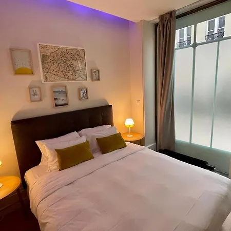 St Germain Beauvoir Chicsuites Apartment Paris